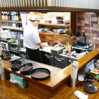 弁天町駅から徒歩3分の"鉄板…