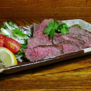 🥩 和牛タタキ🥩 とろけるような柔ら…