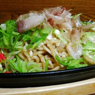 会社帰りにちょっと一杯どうですか？ 弁天町駅近くの「鉄板酒場…